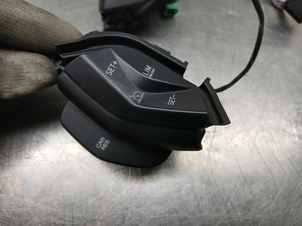 Commandes au volant FORD C-Max II (DXA/CB7, DXA/CEU) Imagem-3