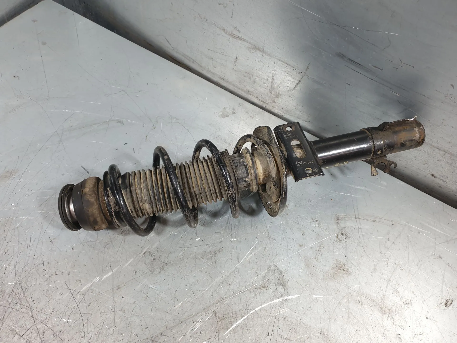 Ammortizzatore Anteriore Sinistro AUDI A1 (8X1, 8XK) Imagem-1