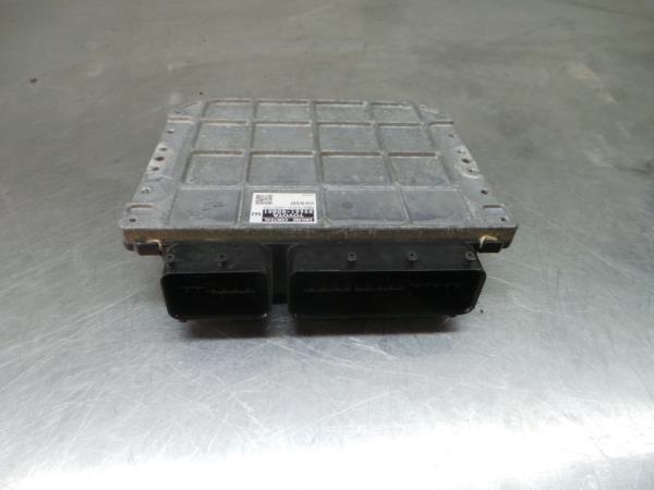 Centralina motor / ECU TOYOTA Yaris (_P9_) Imagem-1