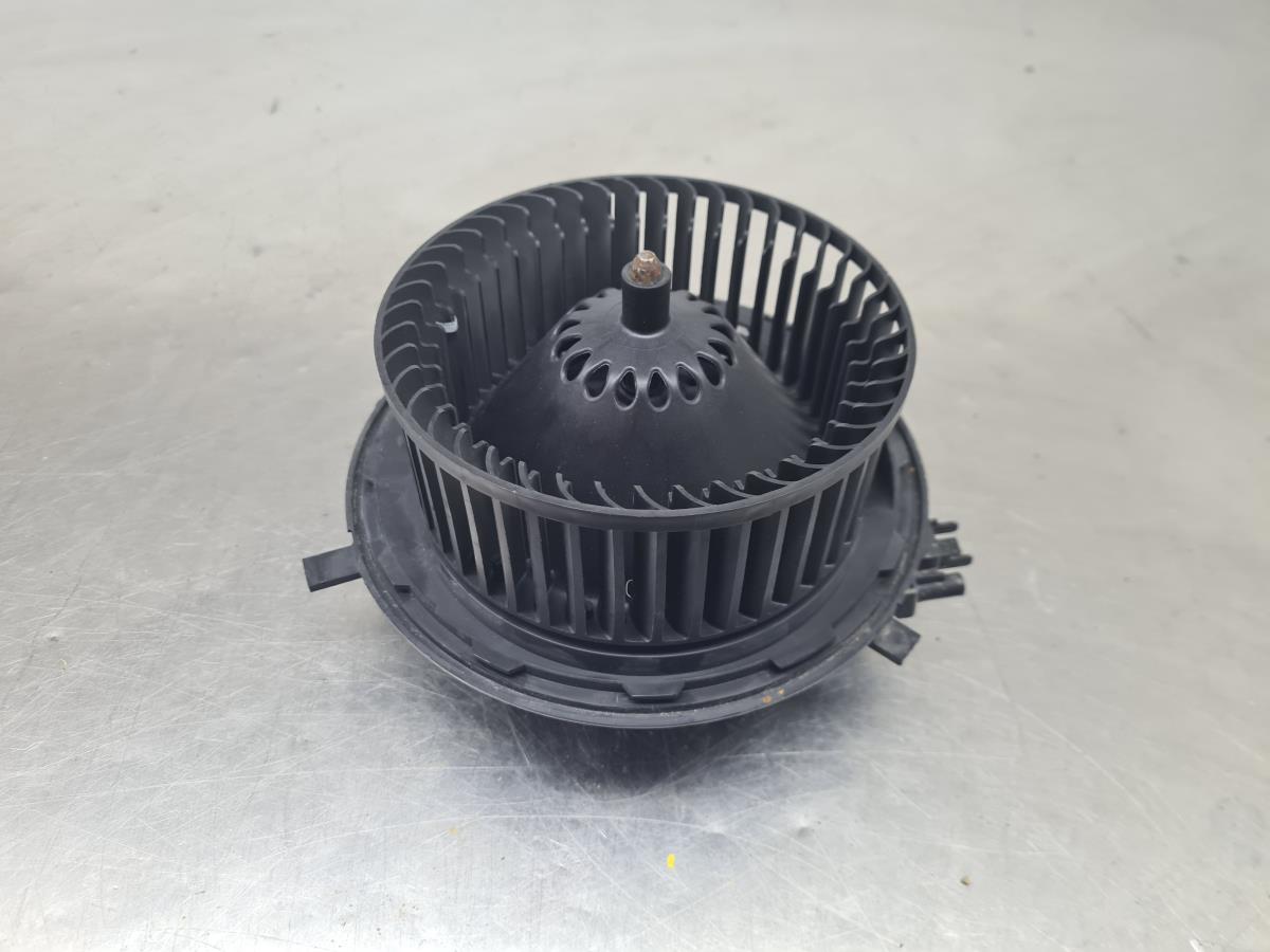 Heater Blower Motor AUDI A3 Sportback (8VA, 8VF) Imagem-1