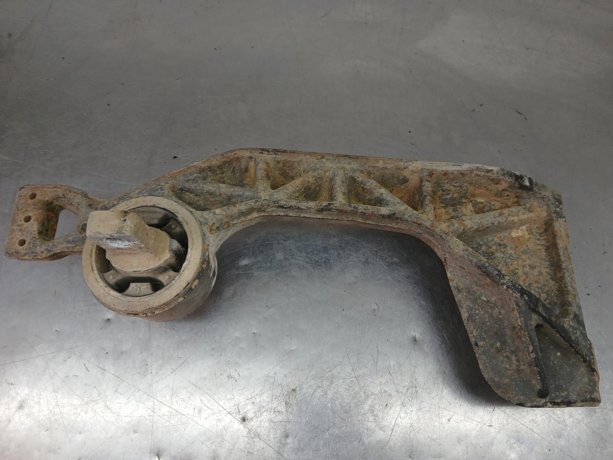 Brazo suspensión delantero derecho MERCEDES-BENZ Vito (W447)