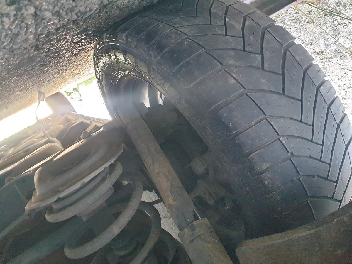 Brazo suspensión trasero izquierdo MERCEDES-BENZ Vito (W447)