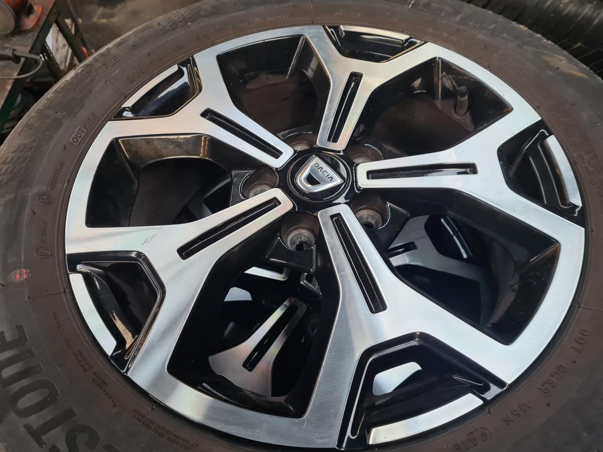 Set di cerchi DACIA Duster (HM_) Imagem-1