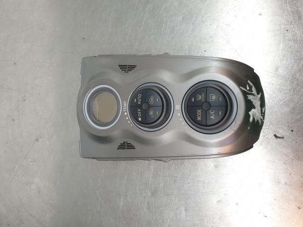 Comando chauffage / sofagem TOYOTA Yaris (_P9_)