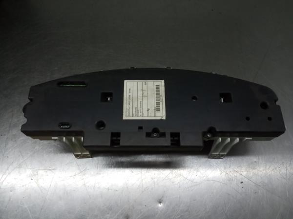 Quadrante / painel de instrumentos TOYOTA Yaris (_P9_) Imagem-1