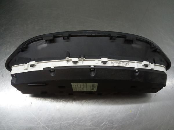 Quadrante / painel de instrumentos TOYOTA Yaris (_P9_) Imagem-2