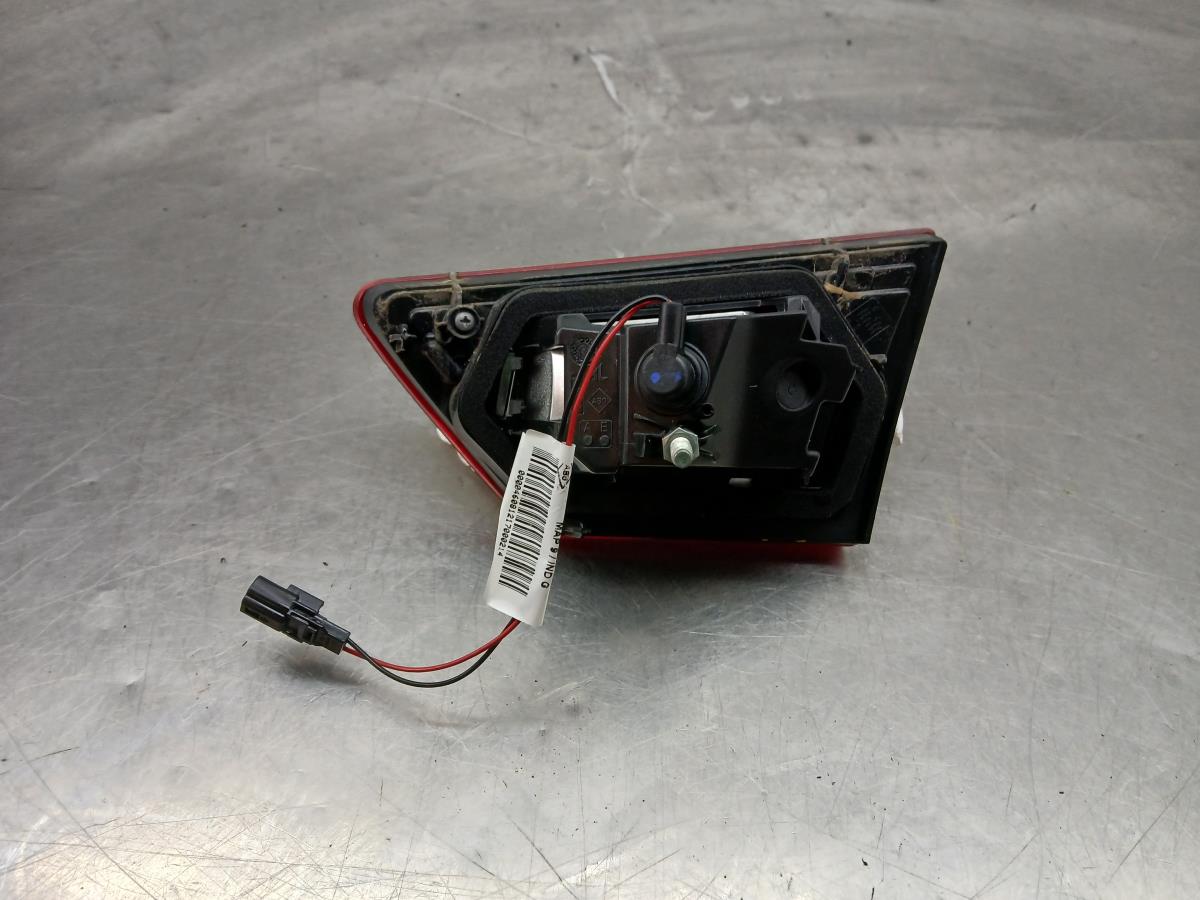 Farolim da mala esquerdo RENAULT Clio IV (BH_) Imagem-2