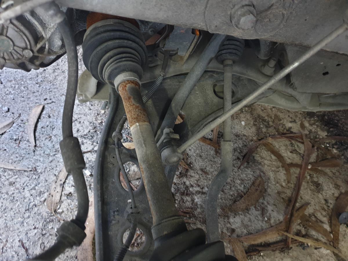 Brazo suspensión delantero izquierdo RENAULT Trafic III Combi (JG_)