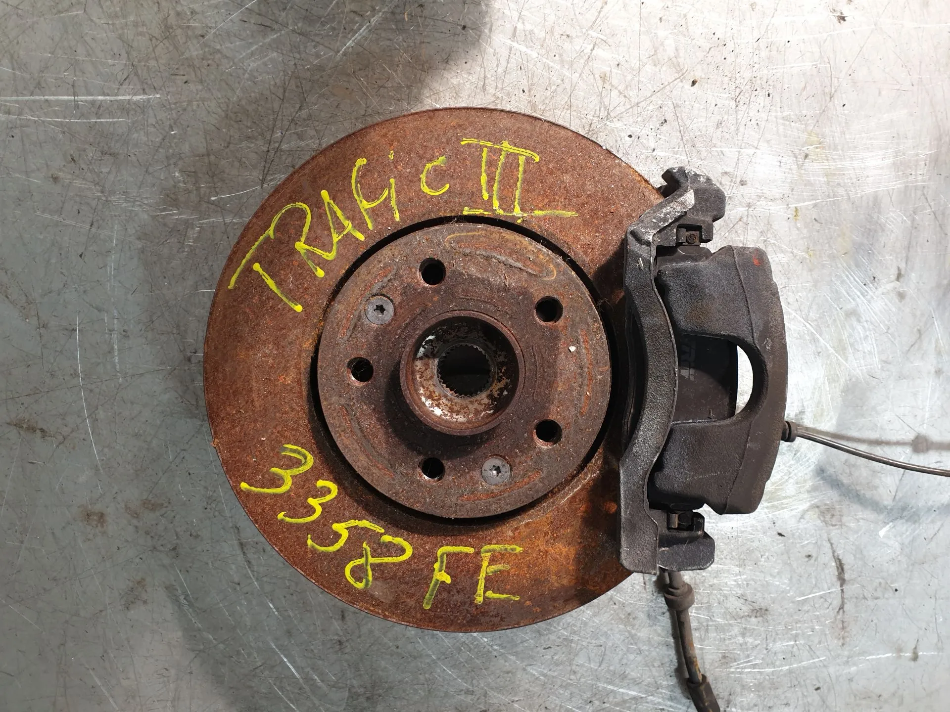 Fusello anteriore sinistro RENAULT Trafic III Combi (JG_)