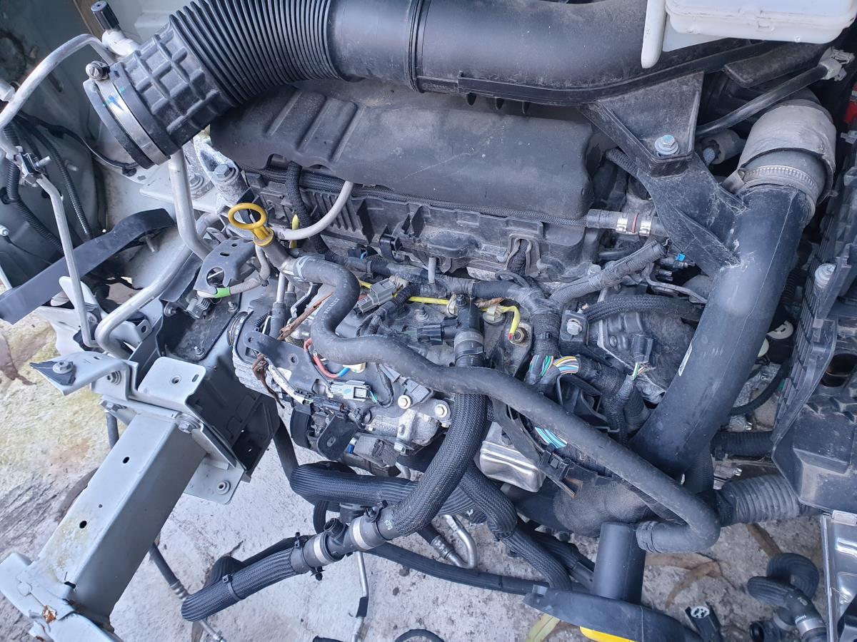 Motor completo RENAULT Trafic III Combi (JG_)