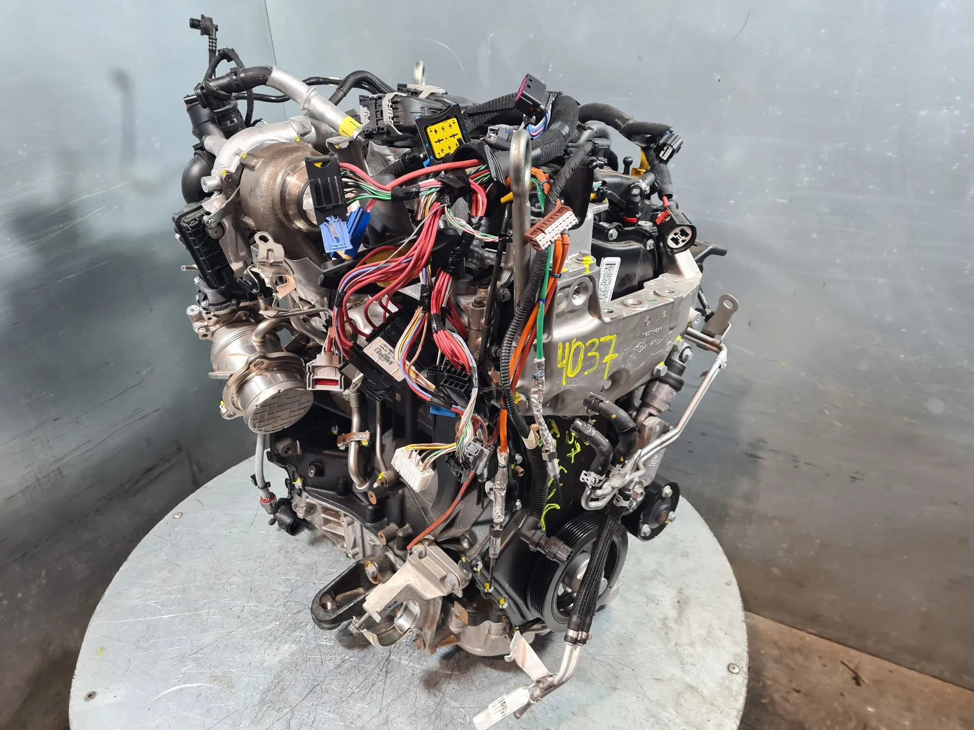 Motor completo RENAULT Trafic III Combi (JG_) Imagem-11