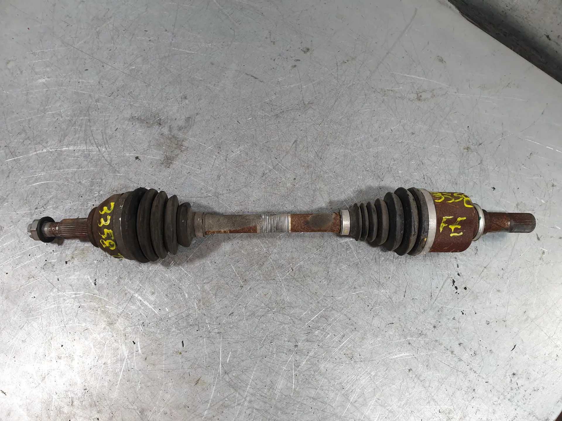 Transmission avant gauche RENAULT Trafic III Combi (JG_)