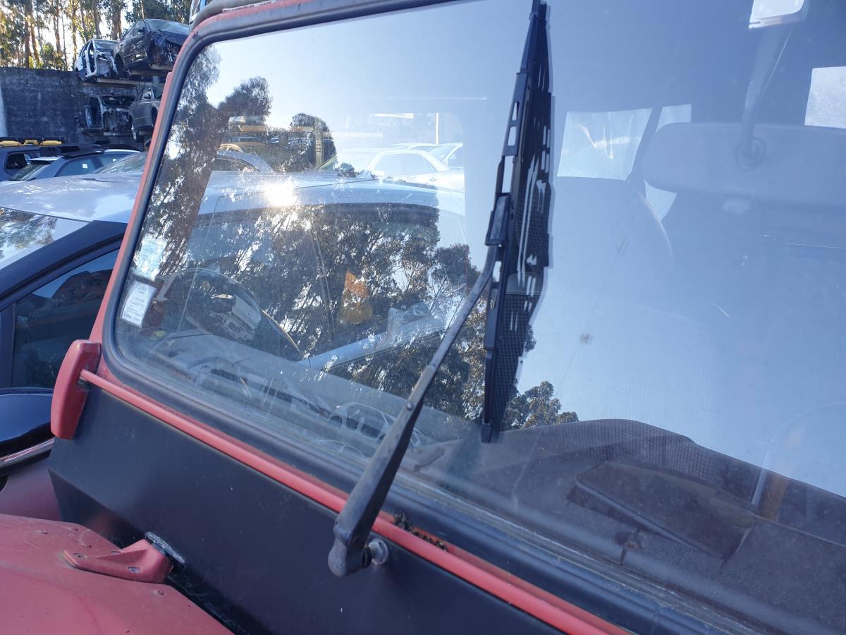 Braccio del tergicristallo anteriore destro LAND ROVER Defender Cabrio (L316)