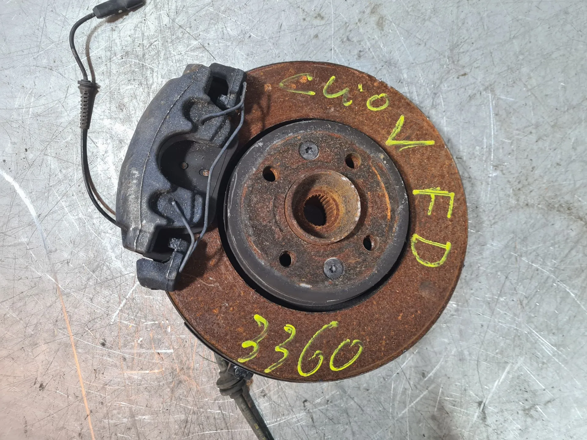 Manga de eixo frente direita RENAULT Clio V (BF_)