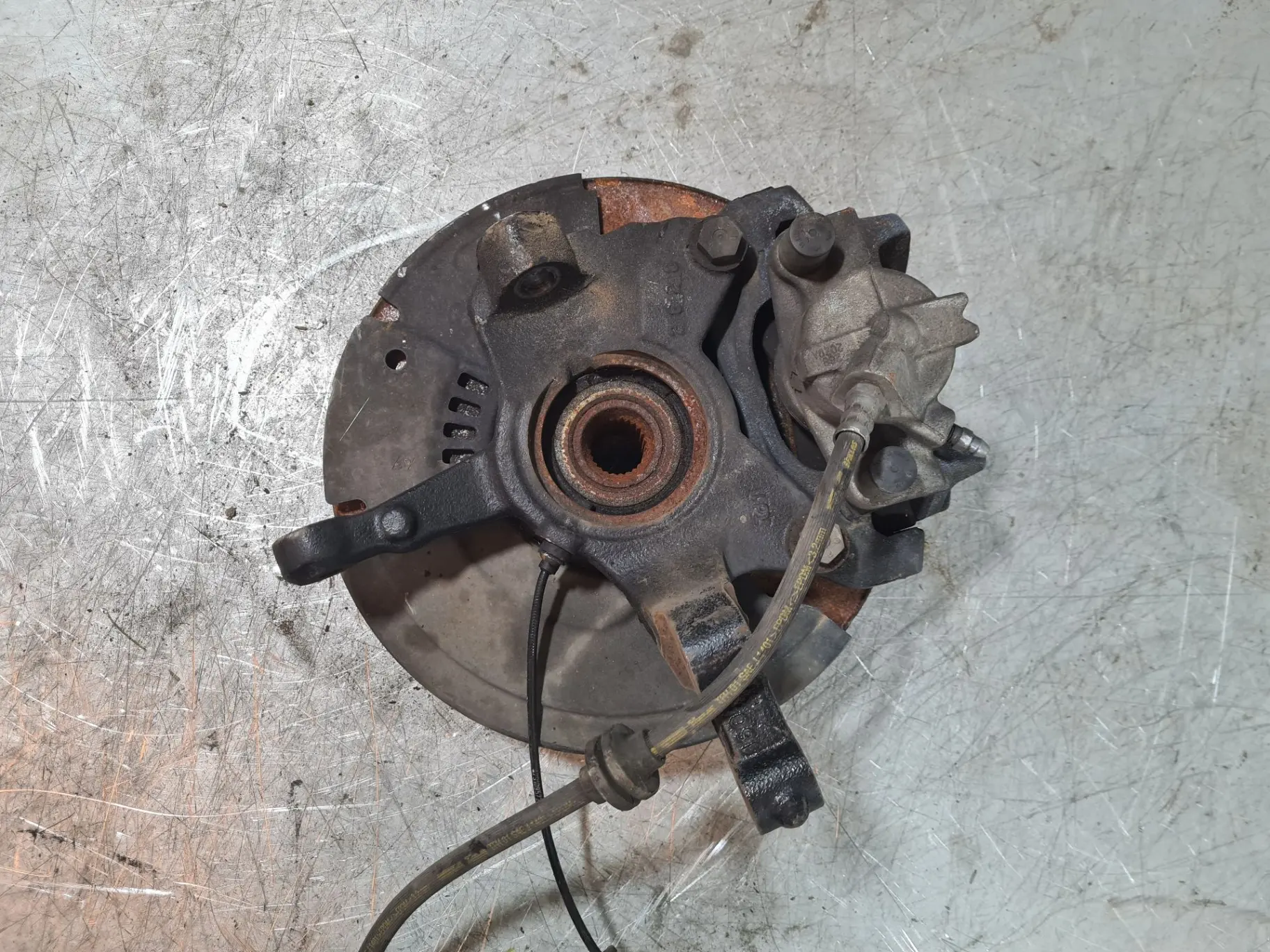 Manga de eixo frente direita RENAULT Clio V (BF_) Imagem-1