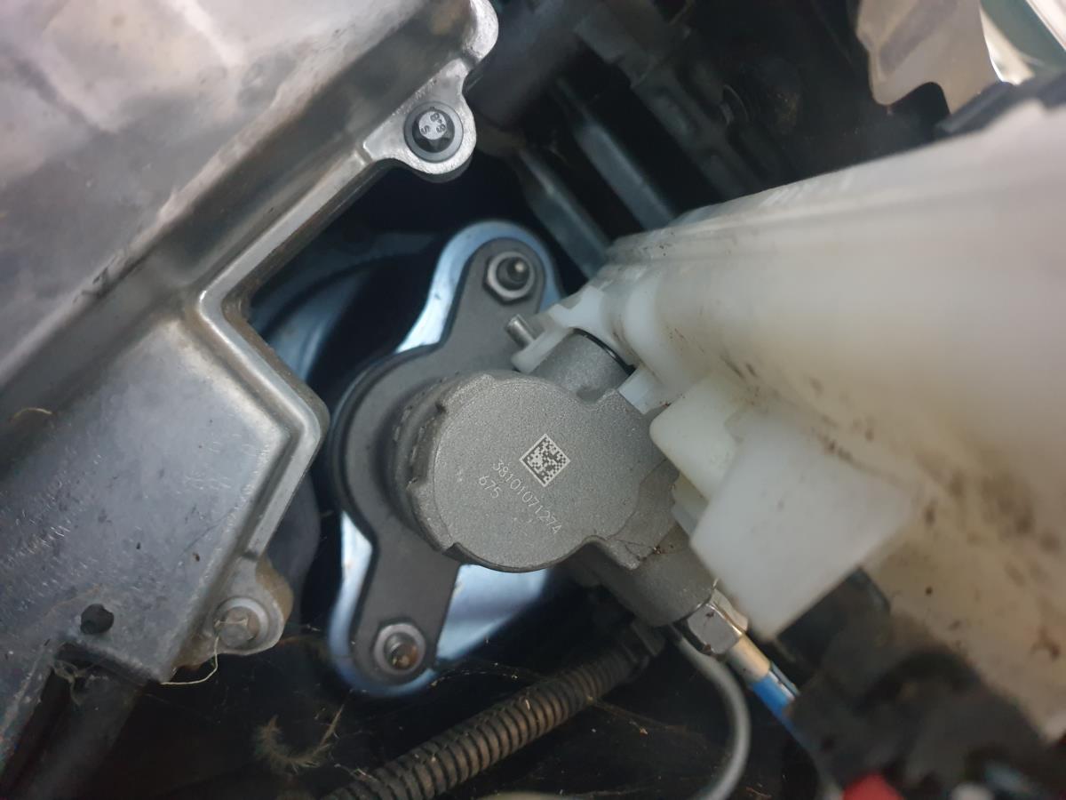 Servo frein TESLA Model 3 (5YJ3)