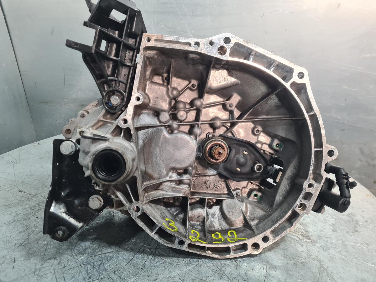 Manual gearbox PEUGEOT 2008 I (CU_)