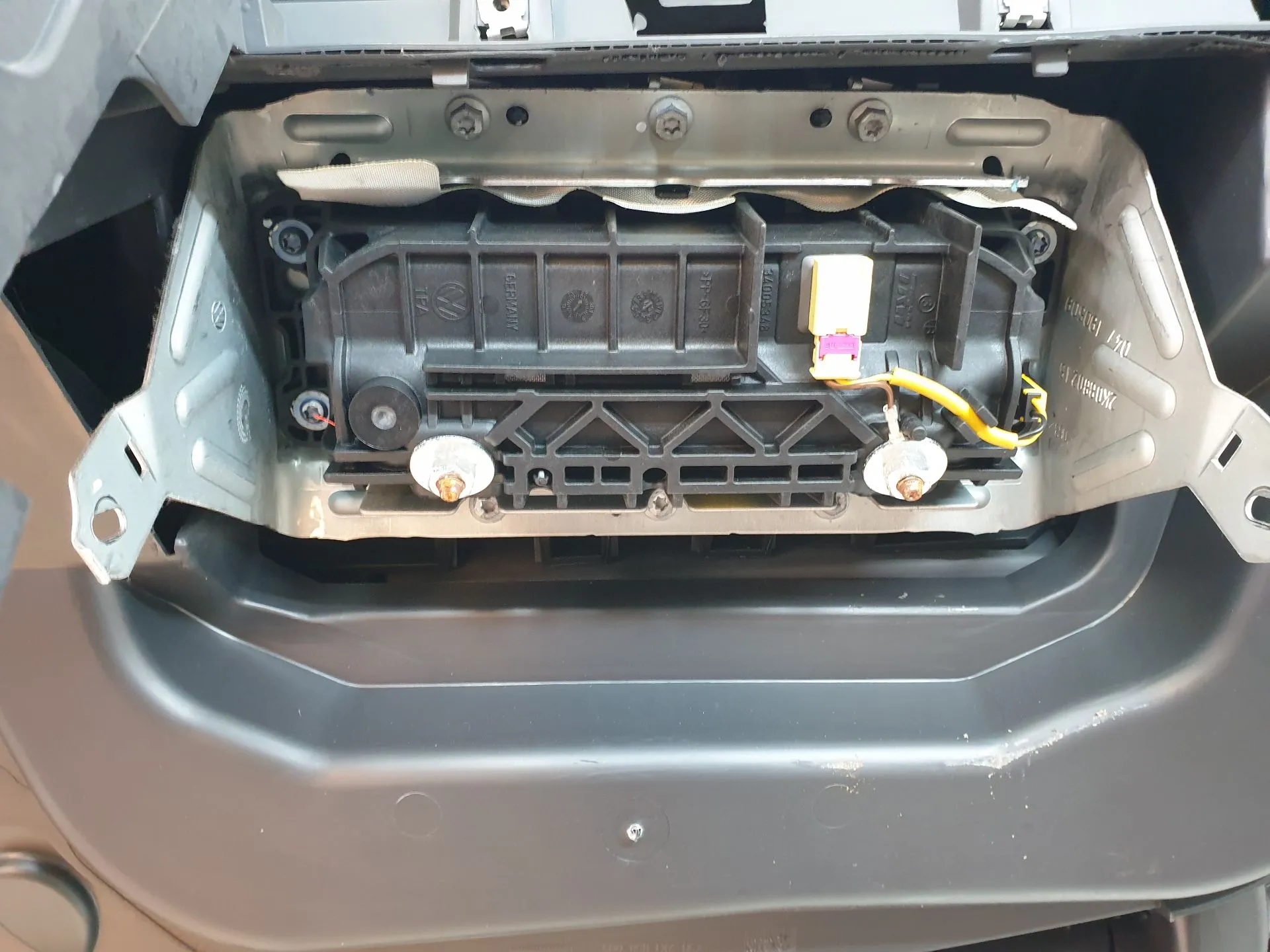 Airbag passageiro VOLKSWAGEN Caddy III (2K, 2C)