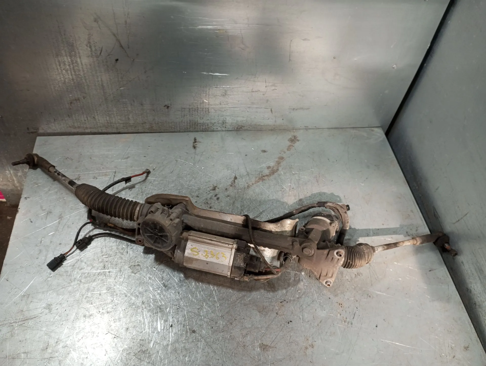 Scatola dello sterzo VOLKSWAGEN Caddy III (2K, 2C)