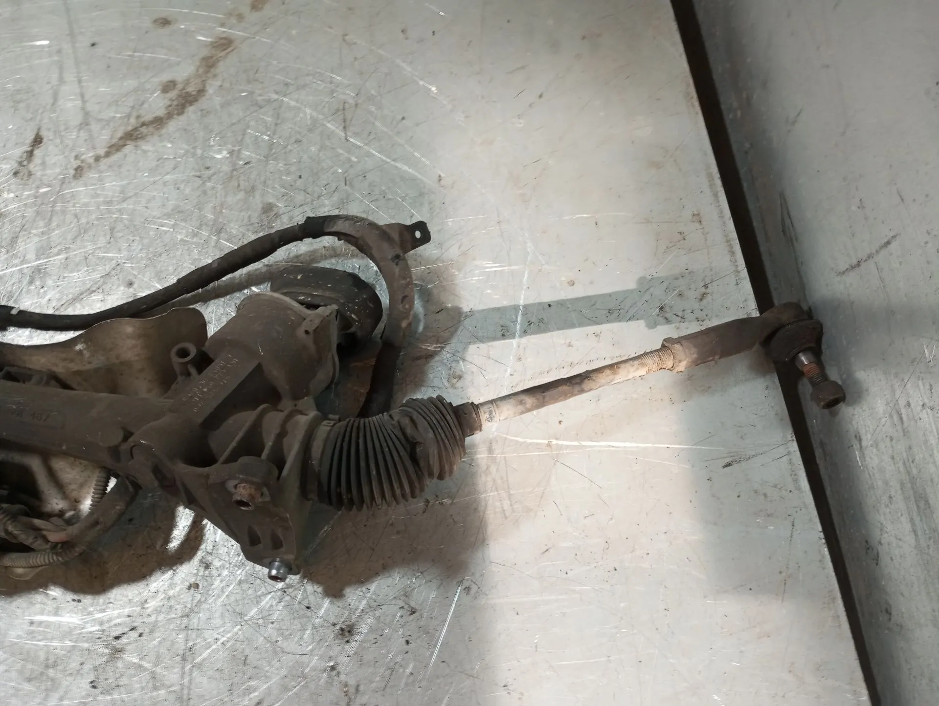 Scatola dello sterzo VOLKSWAGEN Caddy III (2K, 2C) Imagem-2