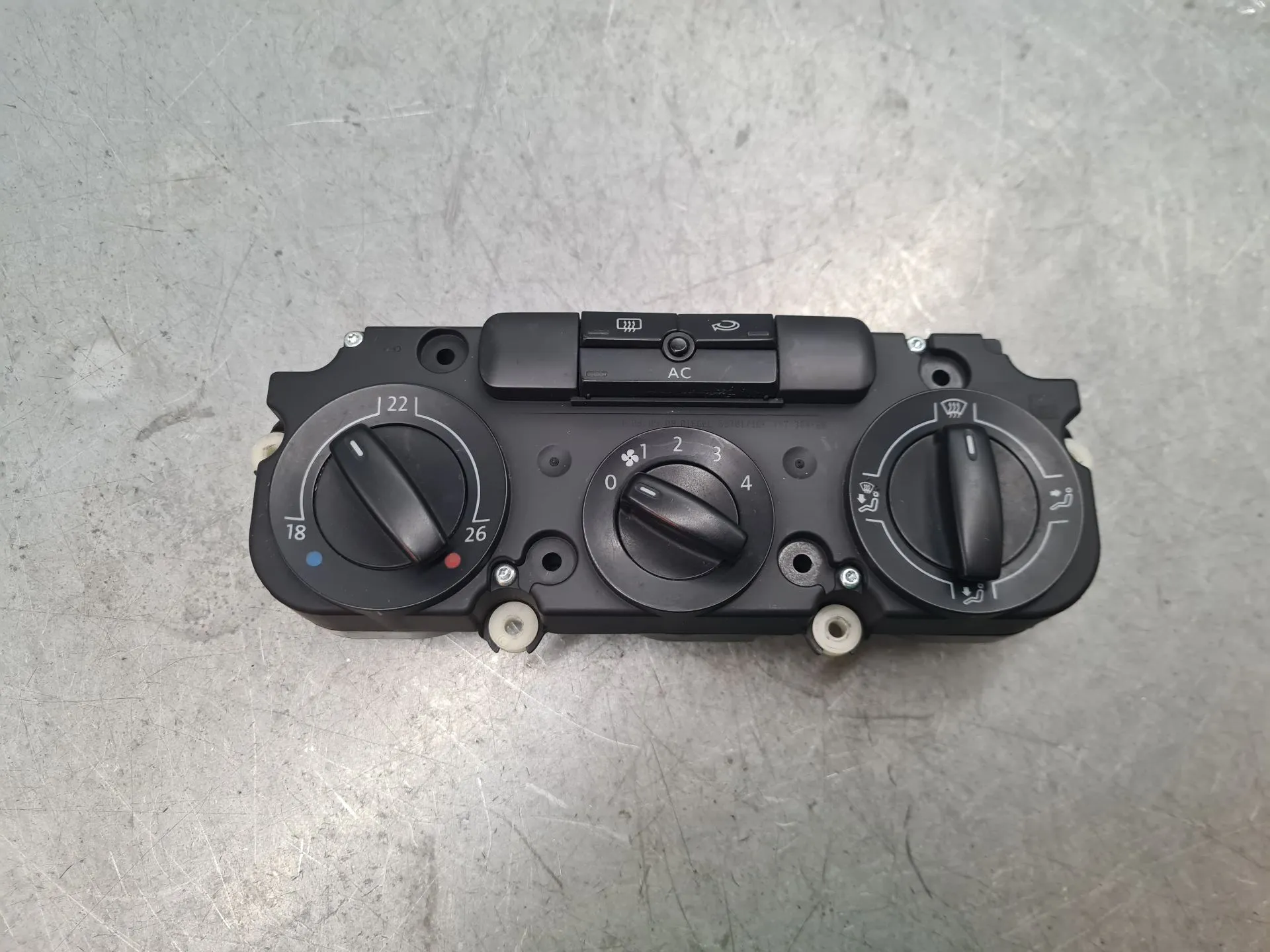 Comando clima VOLKSWAGEN Caddy III (2K, 2C)