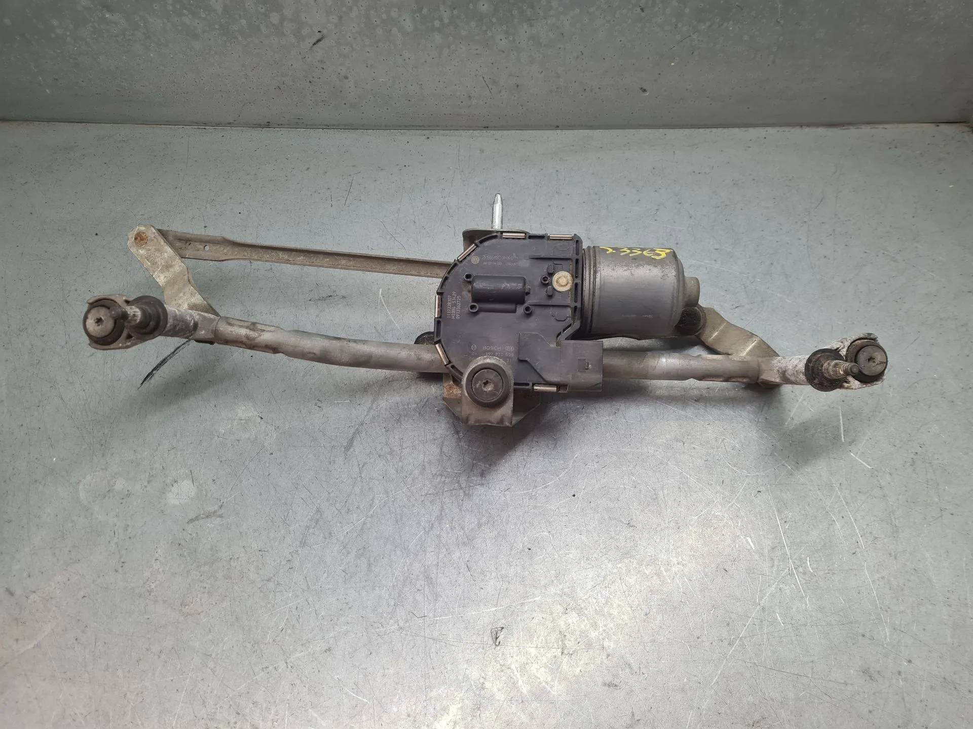 Motor limpa vidros frente VOLKSWAGEN Caddy III (2K, 2C)