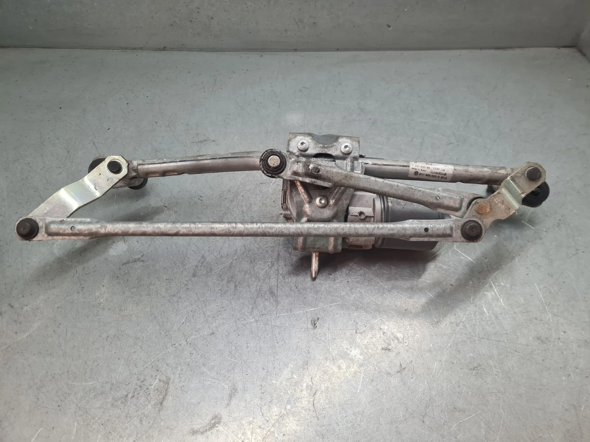 Motor limpa vidros frente VOLKSWAGEN Caddy III (2K, 2C) Imagem-2