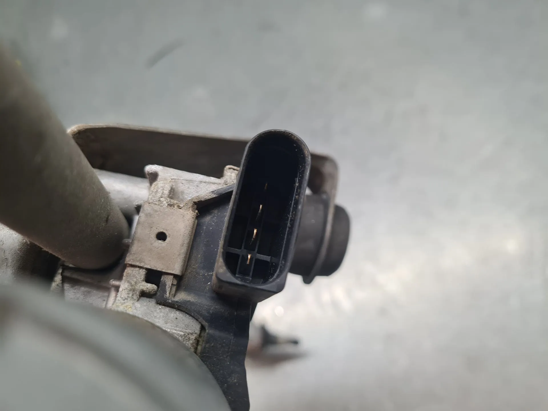 Motor limpa vidros frente VOLKSWAGEN Caddy III (2K, 2C) Imagem-3