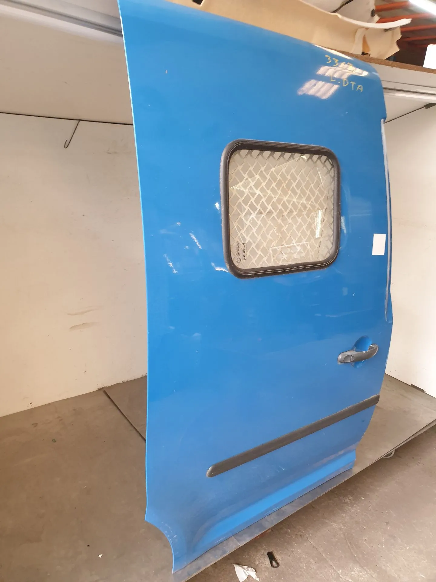 Puerta lateral corredera Derecho VOLKSWAGEN Caddy III (2K, 2C) Imagem-3