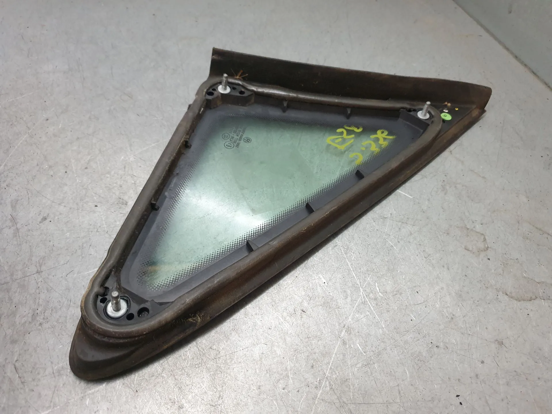 Vetro del pannello anteriore sinistro VOLKSWAGEN Caddy III (2K, 2C) Imagem-2