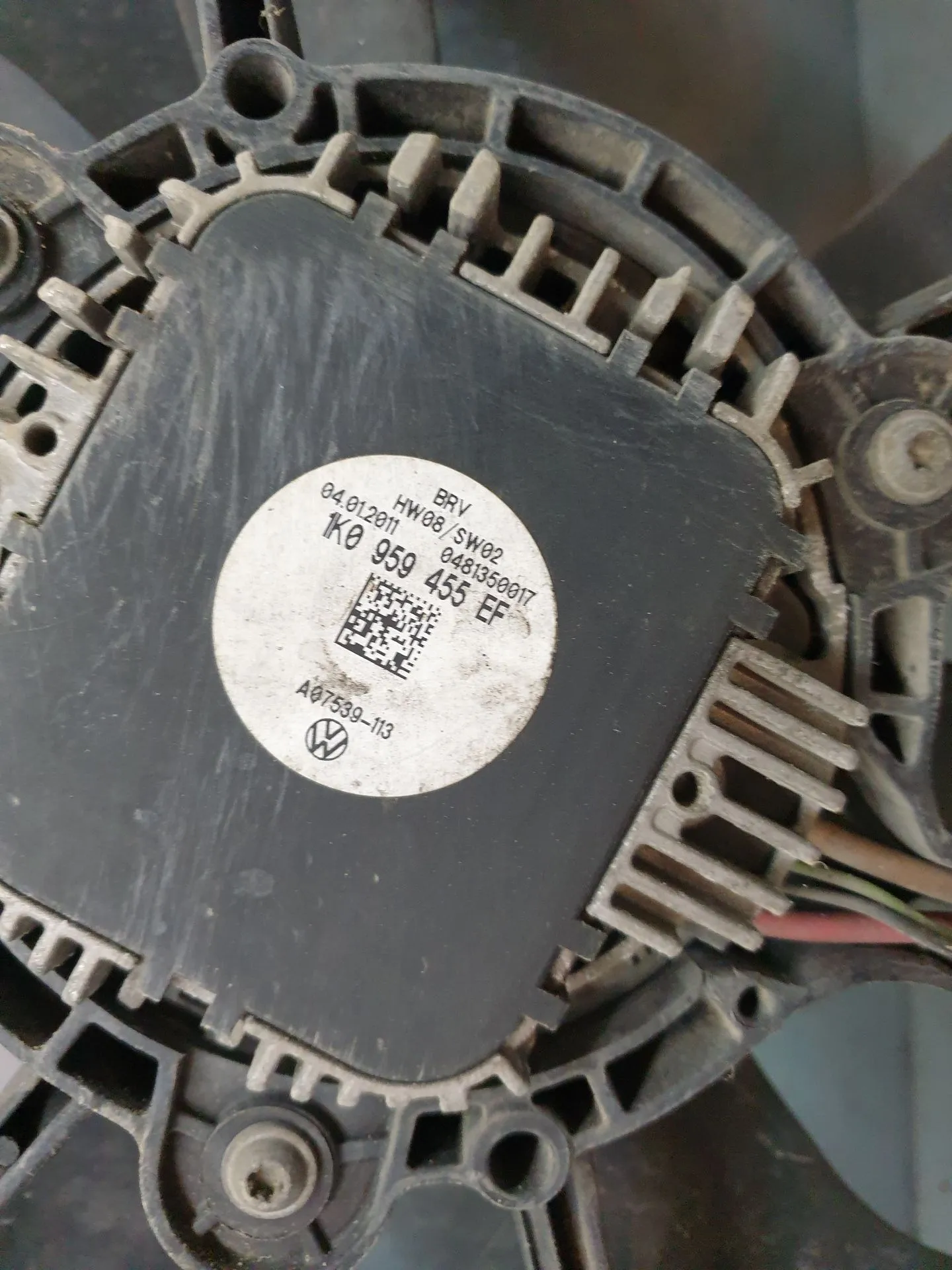 Cooling fan VOLKSWAGEN Caddy III (2K, 2C) Imagem-3