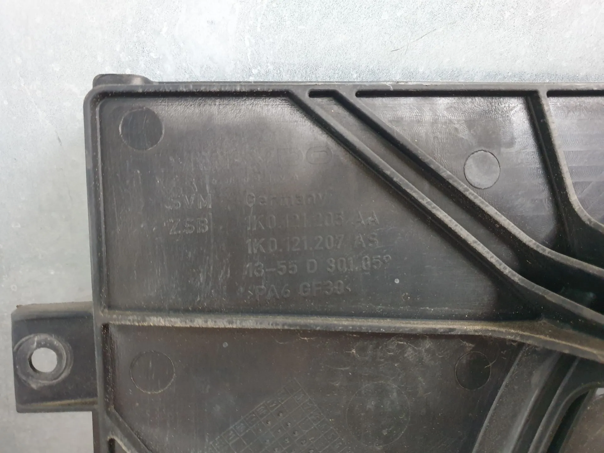 Cooling fan VOLKSWAGEN Caddy III (2K, 2C) Imagem-5