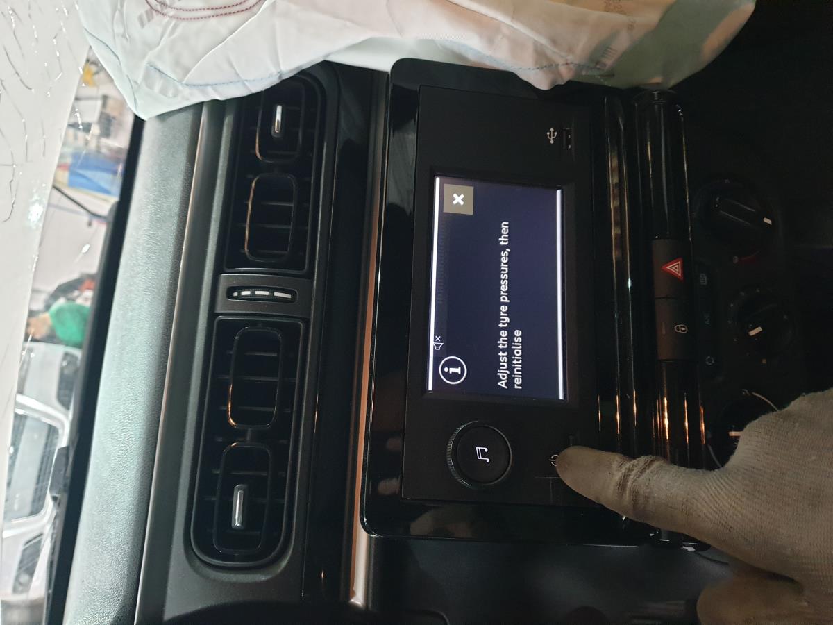 Car radio CITROËN C3 III (SX)