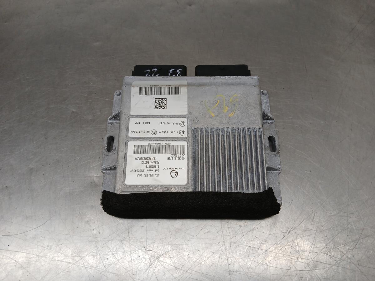 Centralina motor / ECU DACIA Sandero III Imagem-2