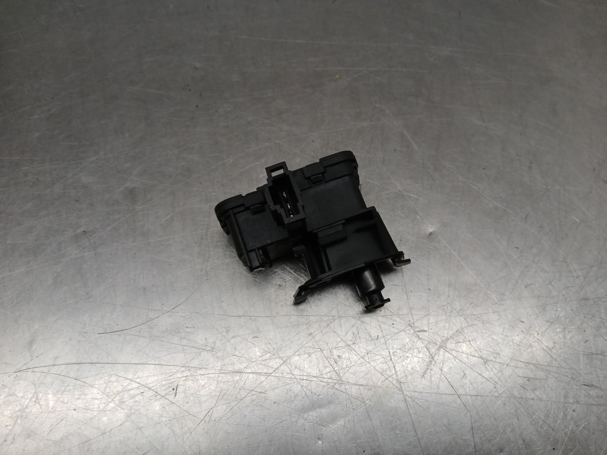 Attuatore Serratura serbatoio carburante VOLKSWAGEN T-Roc Cabriolet Imagem-2