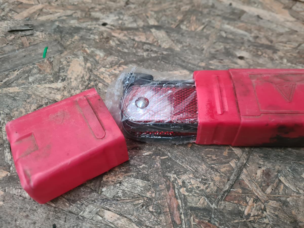 Triangolo di emergenza PEUGEOT 308 SW II Imagem-1