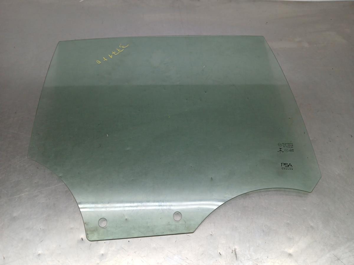 Vidrio puerta Trasero Derecho OPEL Corsa F Imagem-0