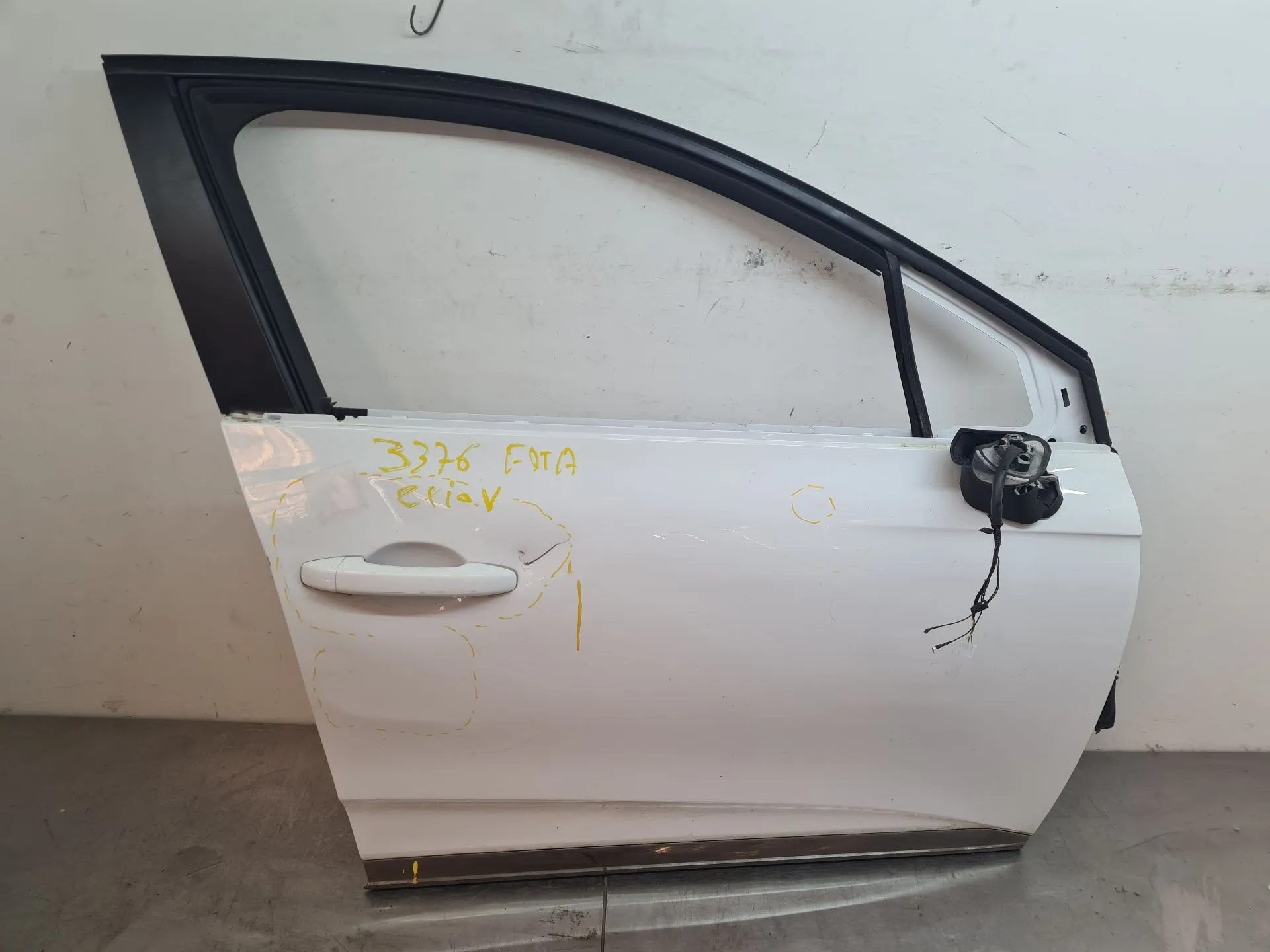 Puerta Delantero Derecho RENAULT Clio V (BF_)
