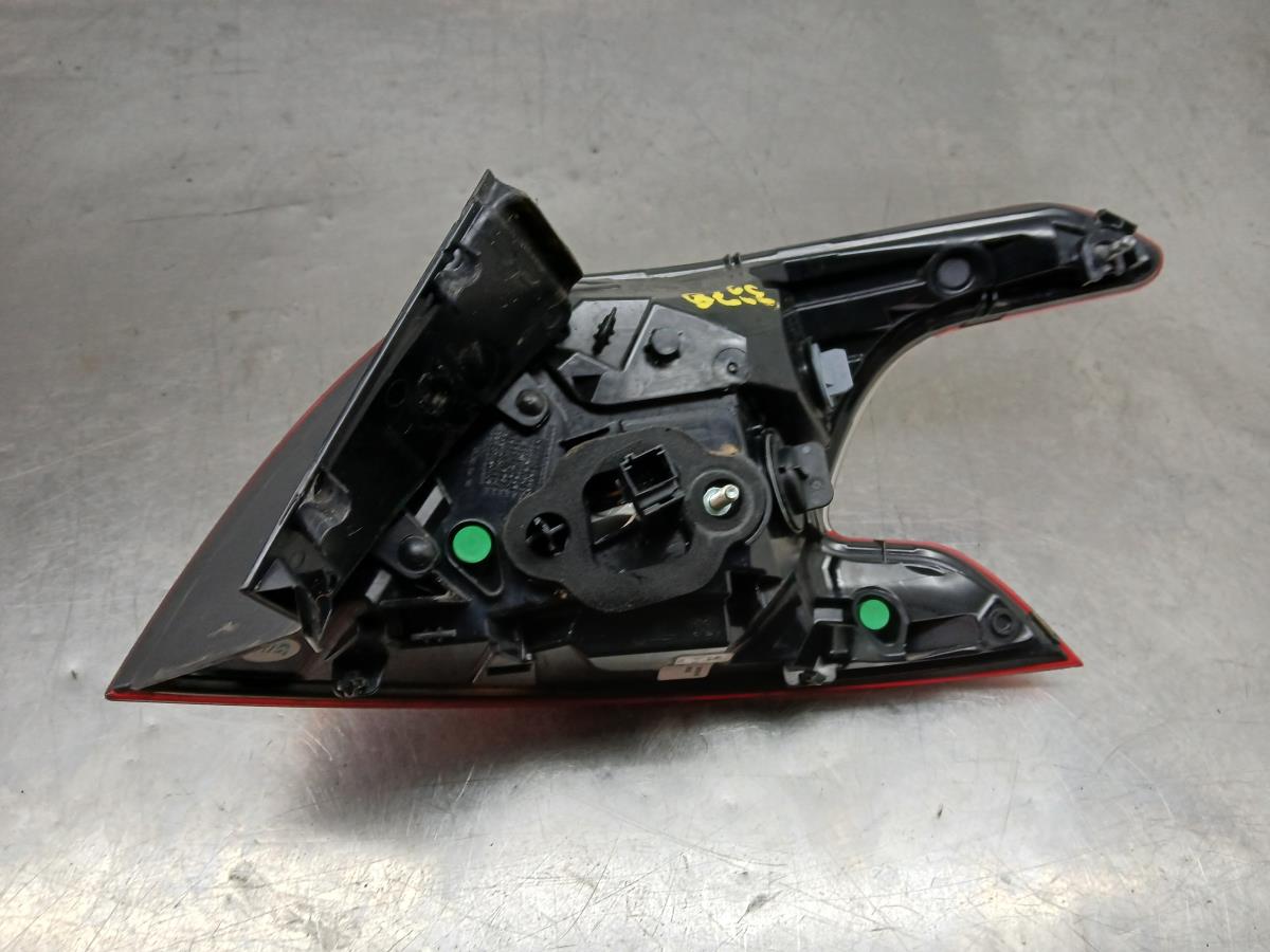 Feu arrière Gauche PEUGEOT 308 II Imagem-4