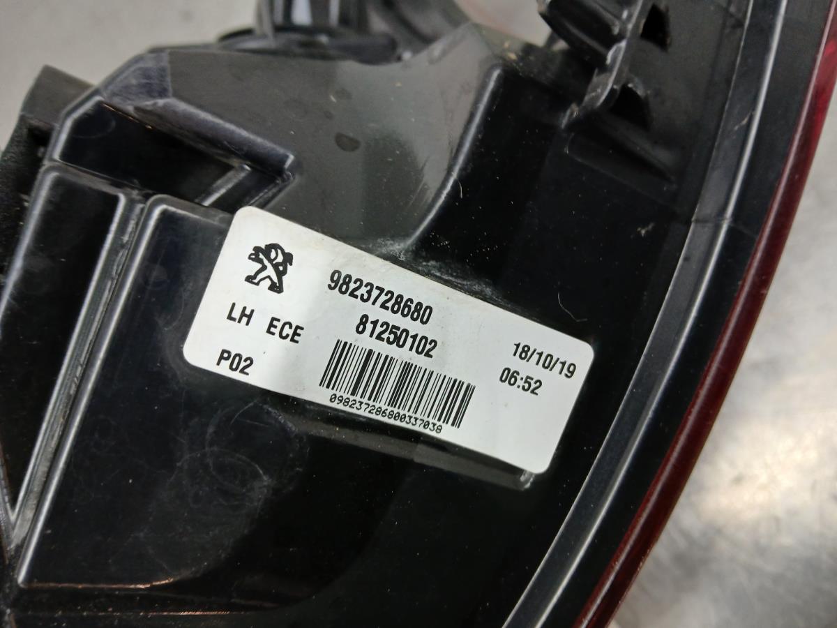 Feu arrière Gauche PEUGEOT 308 II Imagem-6