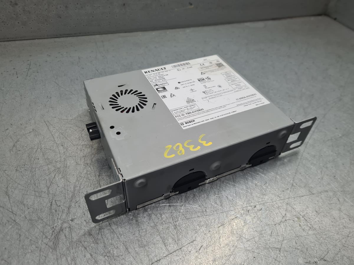 Car radio RENAULT Clio V (BF_)