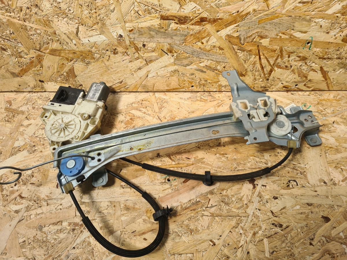 Elevalunas trasero derecho RENAULT Megane III (BZ0_) Imagem-3