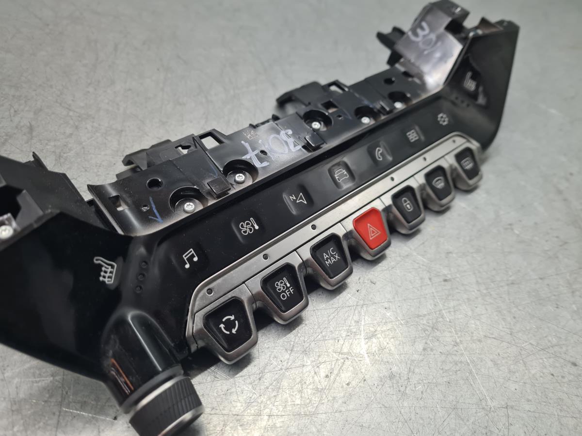 Pulsanti luci di emergenza PEUGEOT 2008 II (U_) Imagem-2