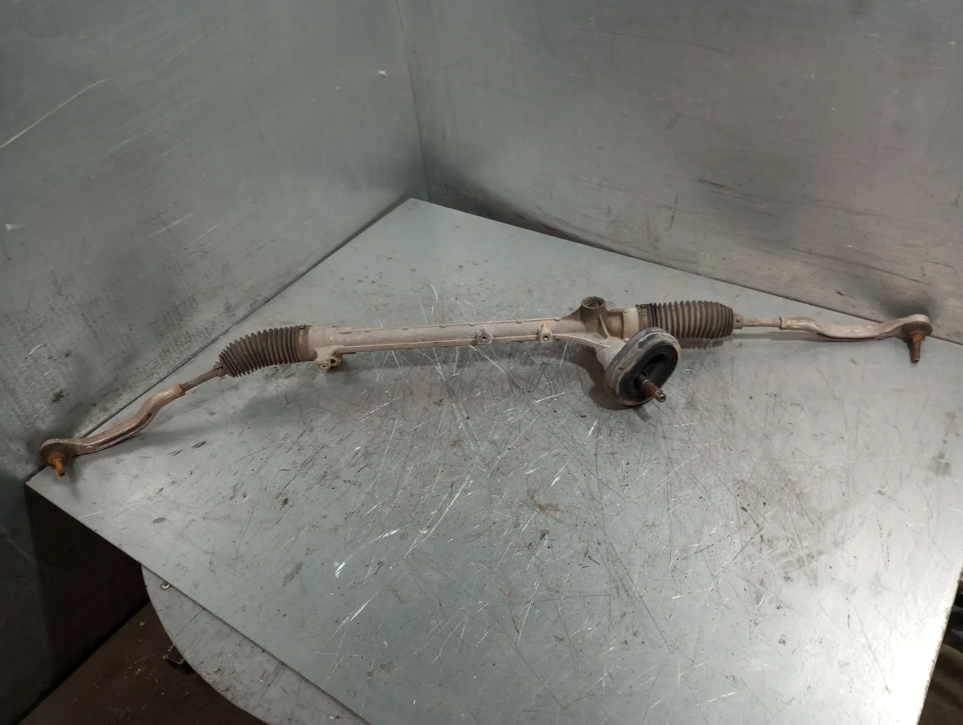 Boîtier de direction RENAULT Megane IV (B9A/M_)