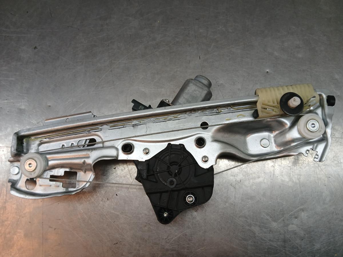 Lève-vitre arrière Droite RENAULT Megane IV (B9A/M_)