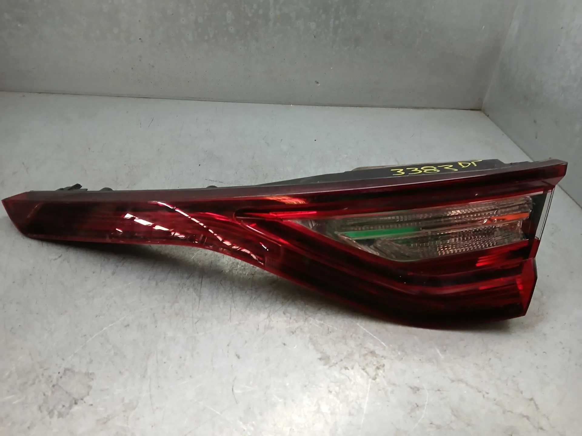 Farolim da mala direito RENAULT Megane IV (B9A/M_)
