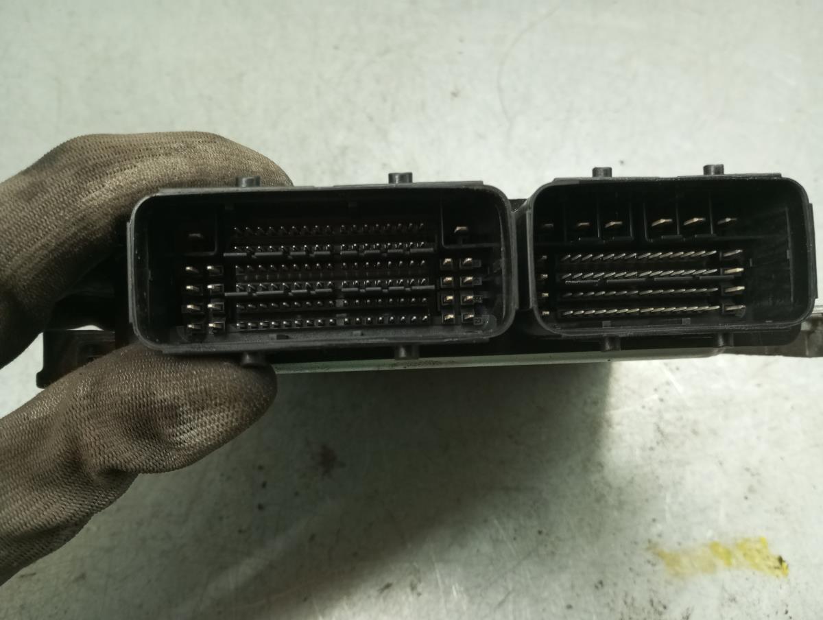 Centralina motor / ECU OPEL Corsa F Imagem-2