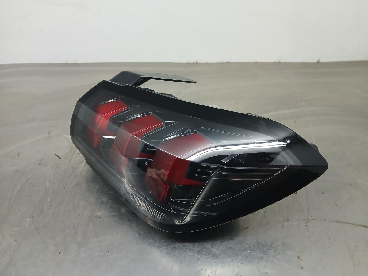 Feu arrière Droite PEUGEOT 208 II Imagem-1