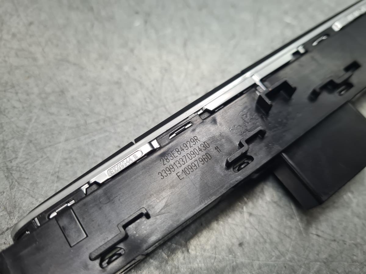 Comando / botão / interruptor multifunções RENAULT Megane IV (B9A/M_) Imagem-3