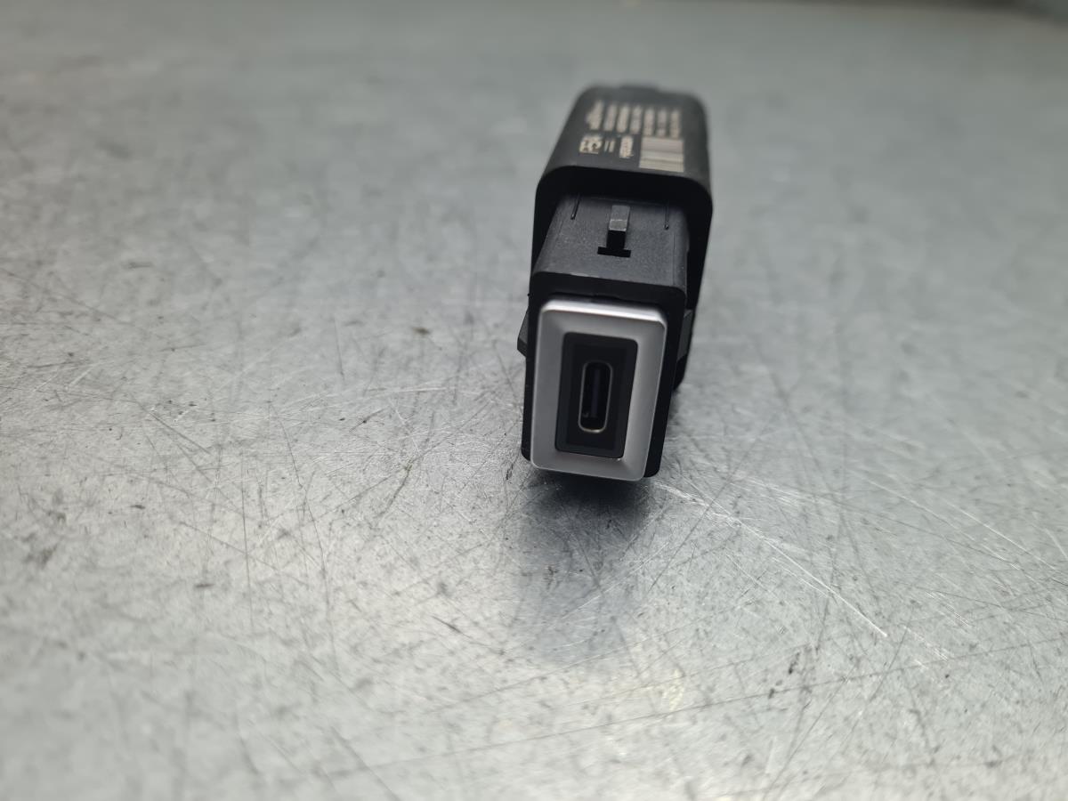 Módulo USB / AUX / IPOD PEUGEOT 208 II